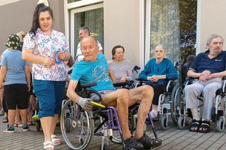 Další domov seniorů narazil na odpor místních lidí, nechtějí megalomanskou stavbu - Novinky